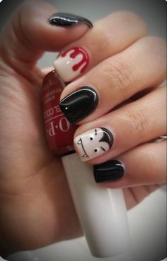 Nail Designs For Short Nails Halloween, Mail Designs For Short Nails Halloween, Simple October Nails Acrylic, Halloween It Nails, Whimsical Halloween Nails, Halloween Nails Kids Easy, Short Nail Halloween Ideas, Nails For Halloween Short, Halloween Nail Art For Short Nails