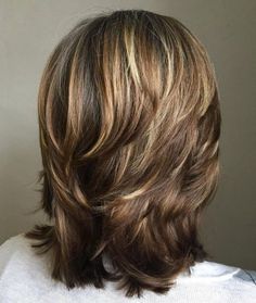 Medium Textured Hair, Medium Shag Hairstyles, Layered Thick Hair, Shaggy Hairstyles, Modern Shag Haircut, Medium Shag Haircuts, Thick Hair Styles Medium, Shaggy Haircuts, Medium Layered Haircuts