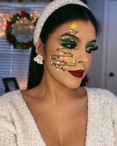 Christmas makeup eyeshadow palettes For Stunning Easy looks Ideas Christmas Makeup Looks, Christmas Face Painting, Makijaż Smokey Eye