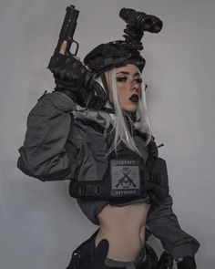 Tactical Armor, Comic Book Layout, Mha Cosplay, Army Women, Military Girl, Cyberpunk Style