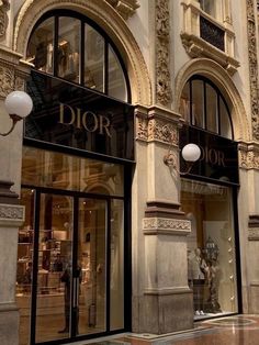 Dior Aesthetic, จีซอง Nct, Gold Aesthetic, Luxury Lifestyle Dreams, Luxury Aesthetic, Classy Aesthetic, Rich Life, Dream Lifestyle, Beige Aesthetic