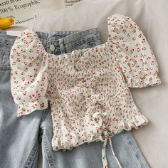 Cute floral drawstring crop top Aesthetic Outfits Vintage, Stylish Crop Top, Y2k Aesthetic Outfits, Women Blouse, French Women, Long Sleeve Lace Dress, Spring Shirts, Floral Chiffon