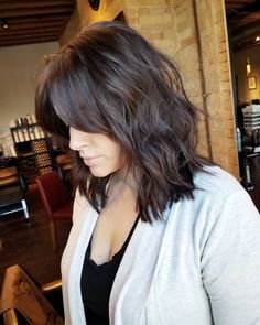 Hairstyles With Curtain Bangs, Hair With Curtain Bangs, Hairstyle Tips, Modern Haircuts, Fishtail Braid, Medium Long Hair, Shoulder Length Hair Cuts, Hair Color For Women, Full Hair