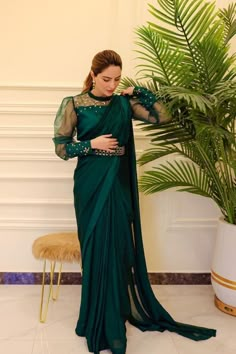 Long Blouse Designs, Saree Wearing Styles, Sarees For Girls, Saree Wearing, Simple Saree Designs, Fashionable Saree Blouse Designs, Organza Blouse, Fancy Sarees Party Wear, Organza Sleeves