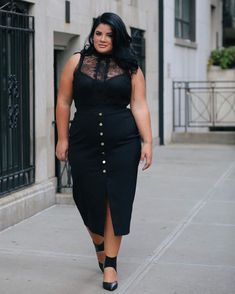 Big Size Fashion, Leandra Medine, Giovanna Battaglia, Morticia Addams, Anna Dello Russo, Curvy Style, Comfy Outfit, Trendy Plus Size Clothing, Outfit Trends