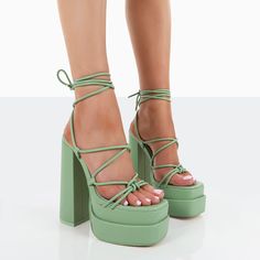 Zapatillas Aesthetic, Platform Dress Shoes, Chunky Heel Platform Sandals, Summer Sandals Heels, Sandals 2022, Female Sandals, Stunning Heels, Lace High Heels, Ankle Strap Chunky Heels