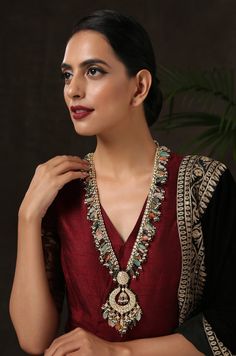 This necklace is a frenzied dance of colors and textures. The necklace features tumble stones of every pretty shade, along with pearls. The center pendant is an opulent kundan encrusted unit, lined with green onyx stones with its bottom embellished with tumble stones. Necklace Closure - Adjustable Dori Style Tip - This design is a celebration of our culture and the values of the ever-evolving woman. It takes inspiration from art, culture and shows reflections of our own vision. This design can b Kundan Long Necklace, Long Necklace Gold, Green Onyx Stone, Stones Necklace, Heirlooms Jewelry, Kundan Necklace, Gold Long Necklace, Kundan Necklaces, Aquamarine Stone