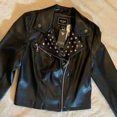 Brand New With Tags. Guess Leather Jacket, Moto Jacket, Leather Jackets, Stylish Outfits, Leather Jacket, Jackets & Coats, Jackets For Women, Brand New, Tags