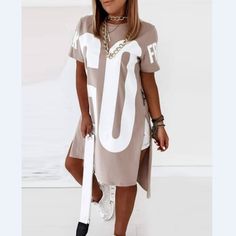 Letter Print Dip Hem T-Shirt Dress sold by Womens Style on Storenvy Casual Short Dresses, Vestidos Casual, Short Pollera, Casual Street Wear, Women Fashion Casual, Short Dresses Casual, Tshirt Skirt, Dress For Short Women, Shirt Skirt