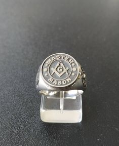 Master Masonic Ring Handmade Freemasonry SILVER 925 METAL-silver 925 Each ring is sealed on the purity of the metal to 925 All creations are specially designed, hand cast of solid silver, and individually polished Black oxidised background to enhance masonic symbols Made entirely in GREECE Prayer Ring, Big Bracelets, Chi Rho, Masonic Symbols, Masonic Ring, Signet Rings, Hand Cast, Chains For Men, Ring Handmade