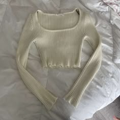 Super Cute Urban Outfitters Top Never Worn & Size S! Out From Under Top, Urban Outfitters Top, College Fits, Everyday Fashion Outfits, Matching Couple Outfits, Couple Outfits, Urban Outfitters Tops, Cute Selfie Ideas, Outfits Aesthetic