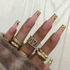 Ongles Beiges, Bridesmaids Nails, Nagel Tips, Acrylic Nails Coffin, Coffin Nails Designs, Pretty Acrylic Nails, Chic Nails, Dope Nails, Chrome Nails