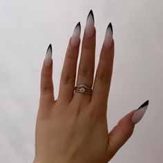 White Nails Inspiration, Black Stiletto Nails, Angel Nails, Ombre Acrylic Nails, French Tip Acrylic Nails, Women's Fashion Set