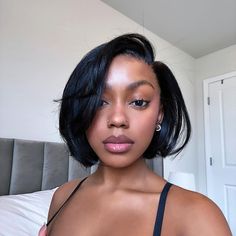 Silk Press Bob Hairstyles, Side Part Silk Press Natural Hair Short, 90s Bob Black Women, Short Bob Side Part, Short Silk Press, Mikaria Janae, Pixie Wigs For Black Women