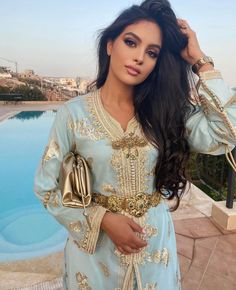 Gold Bohemian Kaftan For Wedding, Bollywood Style Long Sleeve Kaftan For Wedding, Long Sleeve Dabka Kaftan For Wedding, Bohemian Wedding Thobe With Dabka, Long Sleeve Wedding Kaftan With Dabka Work, Wedding Long Sleeve Kaftan With Dabka Work, Bohemian Long Sleeve Wedding Kaftan, Bollywood Style Long Sleeve Kaftan For Traditional Ceremonies, Morocco Wedding Dress