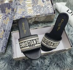 Dior 2022, Designer Mules, Luxury Sandals, Christian Dior Paris, Dior Paris, Cute Nike Outfits, Cute Shoes Heels, Fashion Shoes Flats, Classy Shoes