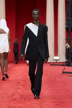 Ferragamo Spring 2023, Mode Queer, Grad 2023, Formal Attire For Men, Haute Fashion, Pageant Wear, Spring 2023 Ready To Wear, Mens Fashion Wedding