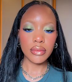 Colorful Editorial Makeup, Makeup On Asian Eyes, Cute Colorful Makeup, Colourful Eyeshadow Looks, Makeup Tutorials Step By Step, Colourful Eye Makeup, Unique Makeup Looks, Asian Makeup Tutorials, Makeup For Black Skin