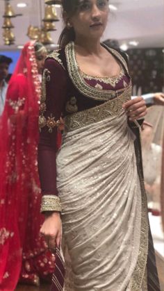 New Saree Blouse Designs, Latest Model Blouse Designs, Fashionable Saree Blouse Designs, Wedding Blouse Designs, Indian Saree Blouses Designs, Blouse Designs Indian, Saree Designs Party Wear, Blouse Designs Silk, Elegant Blouse Designs