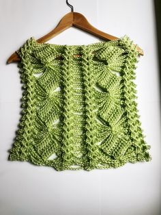 PETITE Boho Wedding Cape Crochet Green Poncho Unique Handmade Shawl Capelet Bohemian Green Poncho For Spring, Green Bohemian Poncho For Spring, Green Bohemian Crochet Top, Green Bohemian Crochet Top For Spring, Bohemian Green Crochet Top For Festivals, Green Bohemian Crochet Lace Top, Handmade Green Crochet Top For Festival, Cape Crochet, Boho Cape