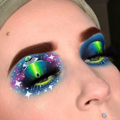 Intergalactic Makeup Looks, Intergalactic Makeup, Galaxy Makeup Looks, Themed Makeup, Space Makeup, Galaxy Makeup, Dramatic Eye Makeup, Rave Makeup, Galaxy Theme