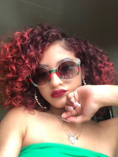 Cat Eye Sunglasses, Curly Hair, Round Sunglasses, Curly Hair Styles, Sunglasses, Hair, Black