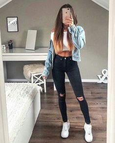 Black Ripped Jeans, Chill Outfits, Pinterest Outfits, Outfits For School, Sporty Outfits, Cute Summer Outfits, Casual Summer Outfits