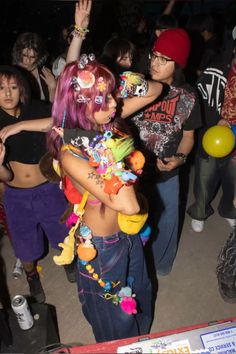 credits to the photographer who took this picture of miii Rave Pics Aesthetic, Raver Aesthetic, Rave Party Ideas, Rave Pics, 90s Rave Aesthetic, 90s Rave Fashion, Rave Photography, Rave Art, Raver Outfits