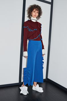 MSGM Pre-Fall 2016 Fashion Show Fashion Knitwear, Blue Skirt, Work Fashion, Fashion Details