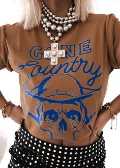 pebby forevee Side Slit Tee GONE COUNTRY SIDE SLIT TEE Statement Jewelry Necklace, Western Tee, Ash Gray, Country Side, Boutique Sales, Free Bracelet, Free Earrings, For A Reason, Basic Tops