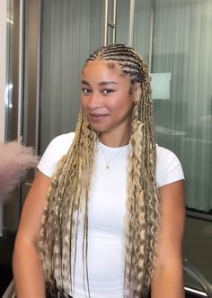 Blonde Vacation Braids, Fulani Braids Honey Blonde, Brown And Blonde Fulani Braids, Blonde Fulani Braids With Curls, Blond Fulani Braids, Honey Blonde Fulani Braids, Fulani Goddess Braids Hairstyles, Tetris Braids, Blonde Cornrows Braids Black Women