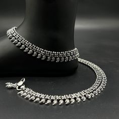 Name of product: 925 Sterling Silver Light Weight Anklet / Silver Payal Weight: 66.50 grams. Length: 26.5centimeter Stamped: 925 FREE EXPRESS SHIPPING -----Feedback::- A satisfied customer is our top priority and your feedback forms the backbone of our success. Don't forget to give positive feedback along with good ratings. Thank You Silver Anklets For Festivals, Sterling Silver Toe Ring Anklet, Silver Sterling Silver Toe Ring Anklet, Bride Payal, Payal Silver, Silver Payal, Anklet Silver, Anklet Designs, Silver Gift Wrap