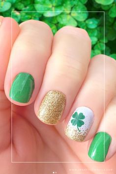 shamrock nails designs Irish Nail Designs, St Patrick Nails, Patrick Nails, St Patricks Nail Designs