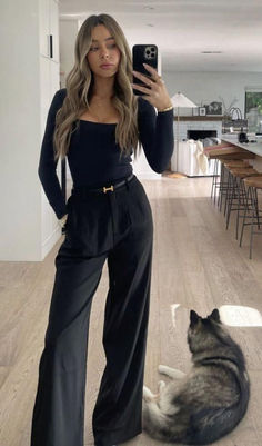 Interview Women Hair, Cute Business Suits For Women, Bodysuit Business Casual, Press Event Outfit, Female Professional Outfits, Business Casual Outfits For Women Summer Jeans, Neutral Elegant Outfit, Marketing Outfits For Women Professional, Womens Business Professional Outfits