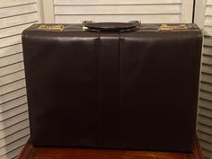 vintage espresso brown leather attache briefcase. Spacious suede interior with full back organization pocket for documents, pens, cards and more. combination lock ; opens with 000 . Footed bottom to prevent it from falling over. It's a perfect office / travel case for an accomplished executive, lawyer, doctor, realtor, professor or pilot. condition is excellent; and preowned .13 x 18 x 5 Perfect Office, Mens Holiday, Fall Over, Espresso Brown, Briefcase For Men, Office Travel, Combination Locks, Travel Case, Vintage Porcelain