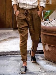 Men’s Style Summer 2023, Outfits Ideas Men Summer, Men’s Pants Fashion, Men’s Summer Pants, Buissnes Casual Outfits Summer, Men’s Summer Cocktail Attire, Summer Straight Pants, Men’s Linen Pants