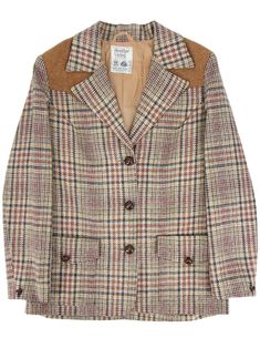 Original vintage seventies pure wool tweed ladies jacket in a beige check, with contrast shoulder yokes, leather look buttons and a wide lapel. A high-quality layering piece for colder weather. Heather Valley by David Bond label, pure new wool with fawn coloured viscose lining. The jacket features long sleeves and one additional large button at each cuff. The large patch pockets are accessed directly through the top rather than inside the fold-over flap. Measurements best fit UK 12 Bust: 36 inch 70s Jacket, Fawn Colour, Vintage Knitwear, Jackets Uk, Vintage Trousers, Vintage Japanese Kimono, Suede Coat, Belted Jacket, Knitted Coat