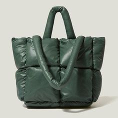 SPECIFICATIONSTypes of bags: Shoulder HandbagsStyle: FashionShape: BucketPlace Of Origin: GUANG DONG ProvincePattern Type: SolidOrigin: CN(Origin)Occasion: VersatileNumber of Handles/Straps: ThreeModel Number: 768678Main Material: PolyesterLining Material: PolyesterItem Type: HandbagsInterior: No PocketHardness: SoftHandbags Type: Shoulder BagsGender: WOMENClosure Type: zipper Winter Purses, Winter Tote, Cotton Purse, Tas Bahu, Cotton Handbag, نظارات شمسية, Quilted Tote Bags, Quilted Handbags, Quilted Totes