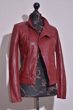 BNWT Desigual Womens Faux Leather Biker Style Burgundy Jacket Size 36 Measurements: Pit to Pit: 44 cm / 17,3 inch Collar to hem: 56 cm / 22,0 inch  Pit to cuff: 49 cm / 19,3 inch Shoulder to Shoulder: 40 cm / 15,7 inch Please check all Size Details and Photos Shipping with tracking number We send item within 1-2 business day after payment Delivery time :    14-21 days for Europe 14-30 days for USA. Australia, Canada : 21-40 days  We have Return and Refund Policy. Any Questions please ask.... Hap Fitted Burgundy Biker Jacket With Zipper, Fitted Burgundy Biker Jacket With Zipper Closure, Burgundy Leather Jacket With Zipper For Winter, Fitted Burgundy Leather Biker Jacket, Fitted Burgundy Leather Jacket With Zipper Closure, Fitted Burgundy Biker Jacket For Winter, Fitted Burgundy Leather Jacket, Fitted Burgundy Biker Jacket For Fall, Burgundy Biker Jacket For Work In Winter