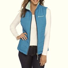 New Free Country Womens Size Medium Teal Blue Reversible Quilted Vest Jacket Nwt. Slip Into This Ultra-Versatile Free Country Vest And Make The Most Of It's Reversible Features As You Gear Up For The Day, Every Day. Product Details Zip Closure Mock Neck Sleeveless Pockets Imported Material & Care Polyester Machine Washable New With Tags! See Pics For Measurements Questions? Leave A Comment Below! Versatile Blue Outerwear For Layering, Hoodie Sewing Pattern Free, Sleeveless Jackets For Women, Hoodie Sewing, Hoodie Sewing Pattern, Country Jackets, Reversible Quilt, Sleeveless Jacket, Quilted Vest