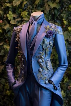 Bluebell inspired suit Cordelia Outfits, Vintage Male Outfits, Prince Clothes, Gown Suit, Cottagecore Outfits, Men Stylish Dress, Futuristic Fashion, Prom Outfits