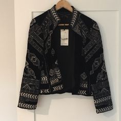 Stunning Piece, See Detailed Photos. Some Loose Threads, Nwt Never Worn. Perfect For Off Duty, Holiday, Daily Looks! Chic Embellished Festive Outerwear, Chic Festive Embellished Outerwear, Zara Trench Coat, Leather Sleeve Jacket, Zara Knitwear, Zara Tweed, Zara Jacket, Beaded Jacket, Textured Jacket