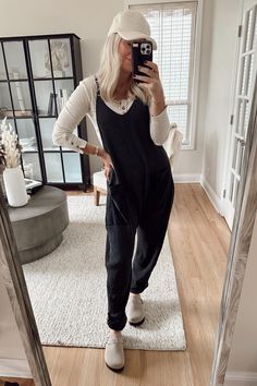 Linen Jumpsuit Outfit Winter, Free People Romper Outfit Winter, Styling Jumpsuits For Fall, Styling Jumpsuits Winter, Stretchy Jumpsuit Outfit, Free People Onesie Outfit Fall, Free People Onesie Outfit Winter, Freepeople Jumpsuit Outfit, Hotshot Onesie Outfit Fall