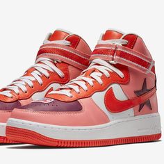 Nba Sneakers, Nba Shoes, Nike Box, Embroidered Sneakers, Nike Force 1, Riccardo Tisci, Nike Air Force 1 High, Air Force 1 High, Hot Shoes