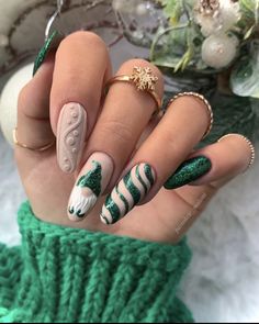 Nail Noel, Nail Art Noel, Unghie Nail Art, December Nails, Stylish Nails Designs, Cute Christmas Nails, Christmas Nails Easy, Sweater Nails, Christmas Gel Nails