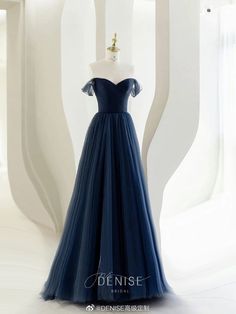 Midnight Blue Dress Long Evening Gowns, Navy Blue Graduation Dress, Plain Prom Dresses, Midnight Blue Prom Dresses, Blue Graduation Dresses, Midnight Blue Dress, Senior Prom Dresses, Prom Dress Inspiration