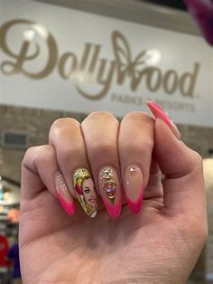 Dolly Parton Nails. There are any references about Dolly Parton Nails in here. you can look below. I hope this article about Dolly Parton Nails can be useful for you. Please remember that this article is for reference purposes only. #dolly #parton #nails Dolly Parton Nails Art, Dolly Parton Inspired Nails, Dolly Parton Nails Ideas, Dolly Parton Nails, Dolly Parton Painting, Bach Idea, Dolly Nails, Nails Music, Messy Style