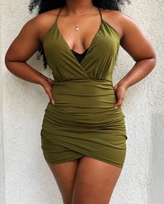 - Olive color - Open front- Built in pads - 92% Polyester/ 8%Spandex- Lining is 100% Polyester- Open crossed back - Model #1 wearing size M - Model #2 wearing size S Wardrobe Tips, Outfits Chic, Wardrobe Outfits, Nice Style, Olive Color, Chic Fashion, Front Open, Fashion Ideas, Chic Style