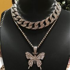 Stunning Double-Layer Big Butterfly Exaggerated Diamond Necklace Black/Silver Big Butterfly, Diamond Jewelry Necklace, Necklace Black, Jewelry Necklace, Amazing Jewelry, Double Layer, Womens Jewelry Necklace, Silver Color, Diamond Jewelry