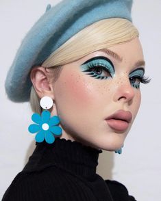 @beatsbylizzie wearing: 💙 Pretty Fresh Pressed Face Powder in Light 01 💙 Pretty Fresh Concealer in Light 33C 💙 Pretty Fresh Foundation in Light 33C #bluemakeup #retromakeup #colourpop #crueltyfreemakeup 60's Makeup, Mod Makeup, Freckle Pen, Makeup Freckles, 1960s Makeup, Yogurt Drops, Vintage Makeup Looks, 60s Makeup, Egirl Makeup